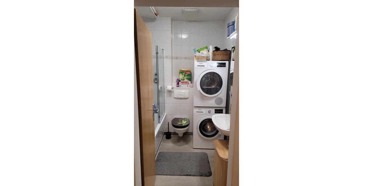 Etagenwohnung Werdau - 3 Zimmer, 72 m&sup2;, 400&euro; | Angebot:24839289