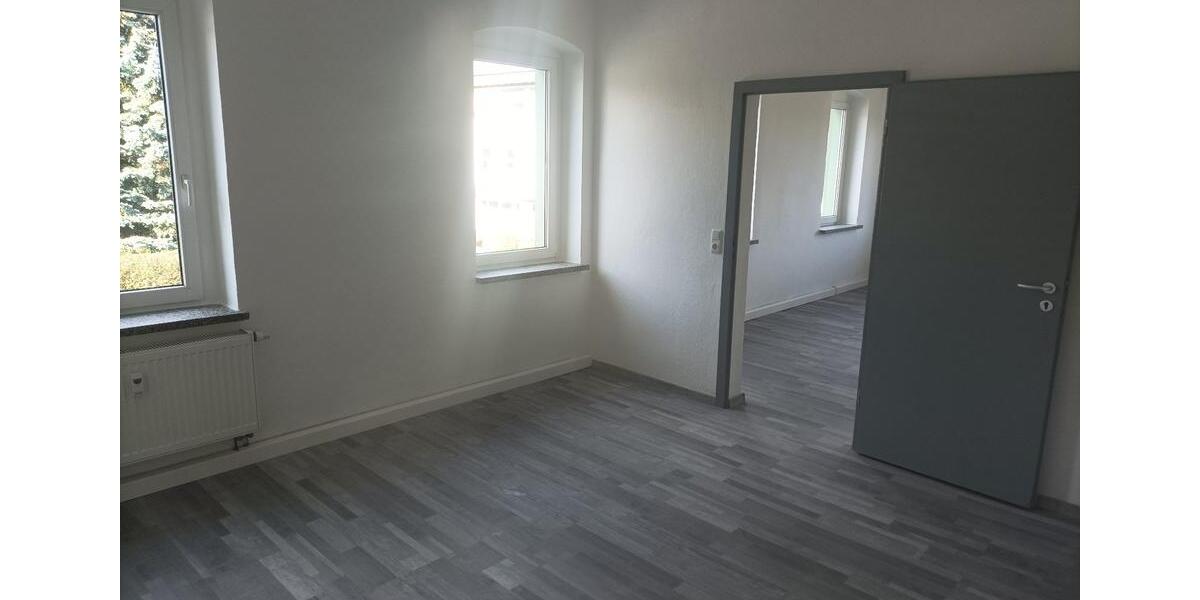 Etagenwohnung Ebersbach-Neugersdorf Neugersdorf - 5 Zimmer, 120 m&sup2;, 610&euro; | Angebot:26665616