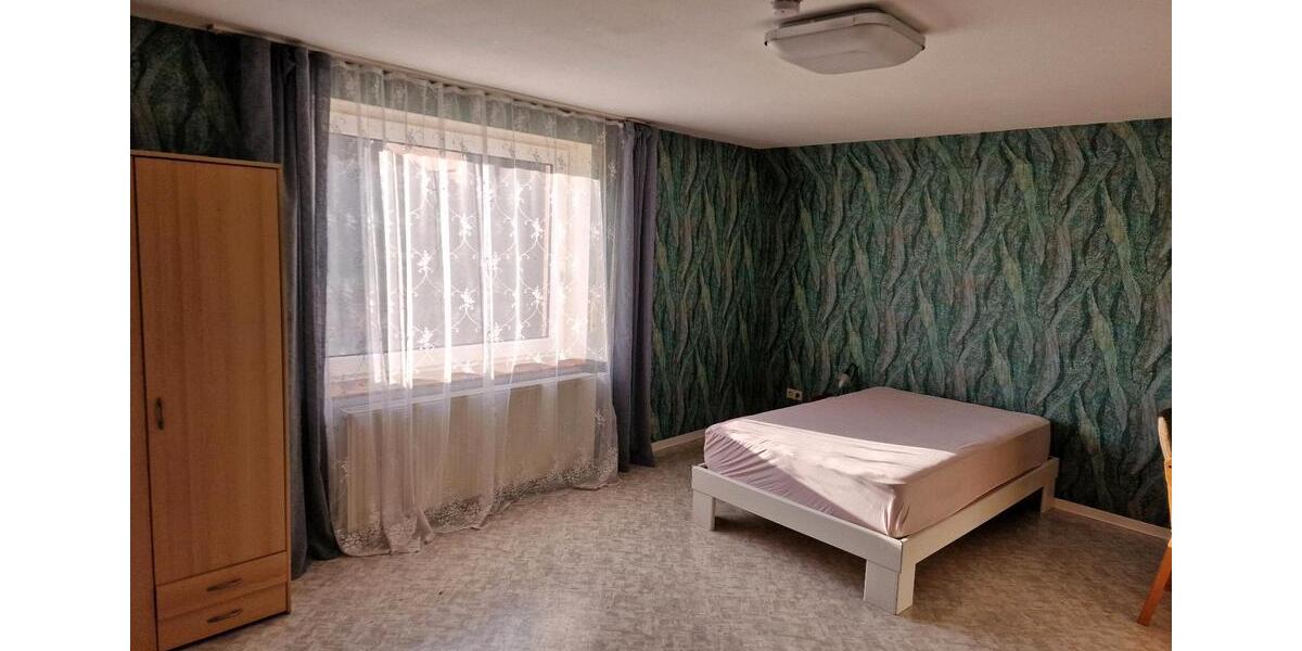 Wohnen auf Zeit Hessisch Oldendorf - 3 Zimmer, 109 m&sup2;, 350&euro; | Angebot:24746977