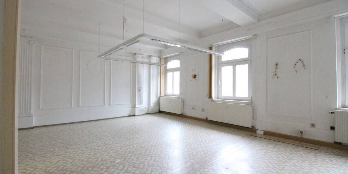 Gewerbeobjekt Aue - 1 Zimmer, 202 m&sup2;, 913&euro; | Angebot:25744613
