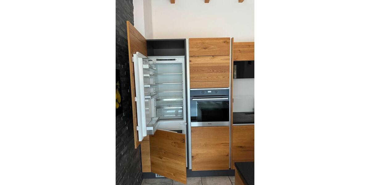 Etagenwohnung Kleines Wiesental - 4 Zimmer, 180 m&sup2;, 1.800&euro; | Angebot:25963190