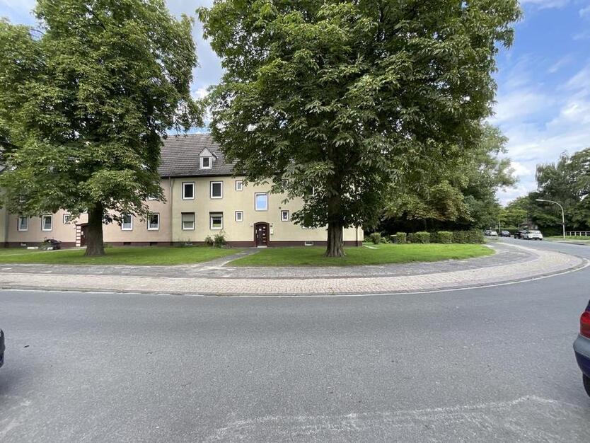 Modernisierte 3-Zimmer-Wohnung in Fedderwardergroden
