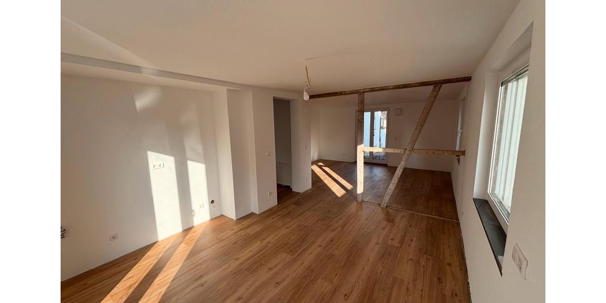 Etagenwohnung Fellbach Oeffingen - 2 Zimmer, 60 m&sup2;, 1.300&euro; | Angebot:24853821