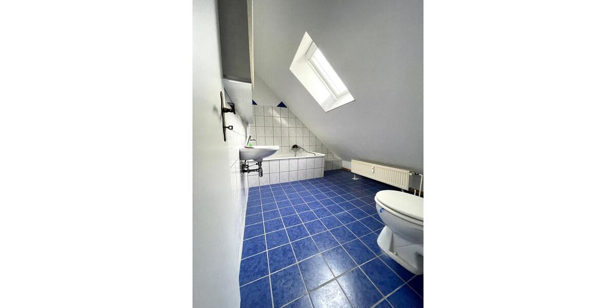 Reihenhaus, 3 Zi., Terrasse, Balkon, Gartennutzung, frei 3 zimmer