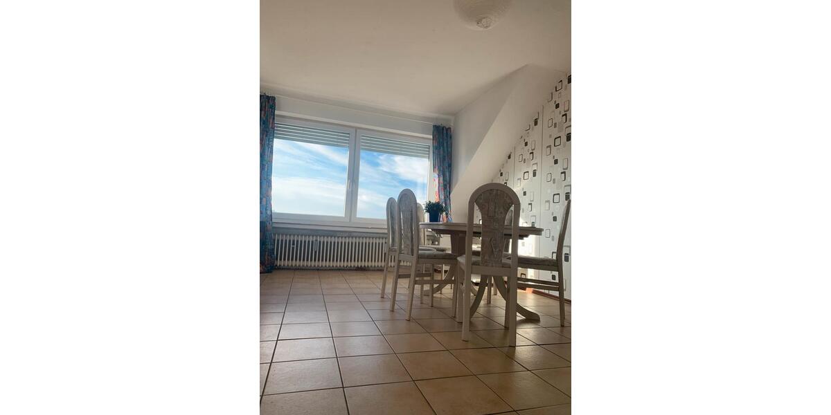 Dachgeschoßwohnung Nümbrecht - 2 Zimmer, 84 m&sup2;, 700&euro; | Angebot:24616438