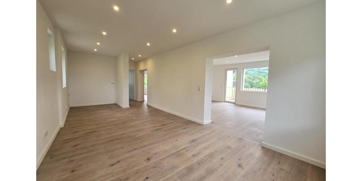 Einfamilienhaus Helsa - 4 Zimmer, 188 m&sup2;, 1.100&euro; | Angebot:24310991
