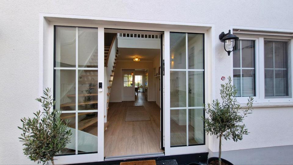 Einfamilienhaus Münzenberg - 5 Zimmer, 250 m&sup2;, 2.350&euro; | Angebot:24867594