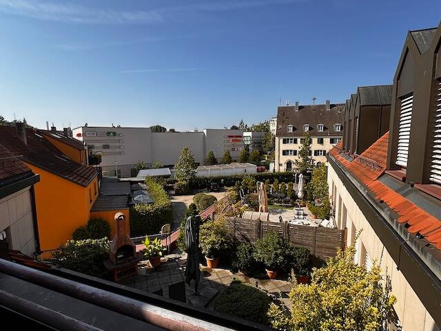 Modernisierte 2 - Zimmerwohnung mit großer Loggia zum wohlfühlen!
