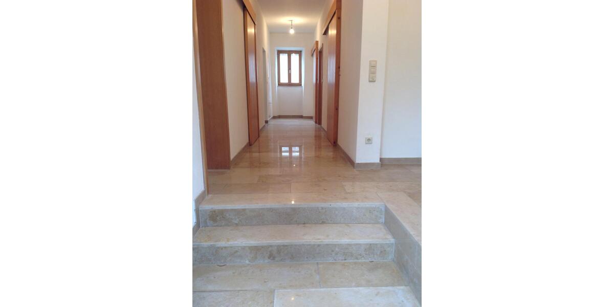 Erdgeschoßwohnung Roßbach - 2 Zimmer, 85 m&sup2;, 510&euro; | Angebot:25342275