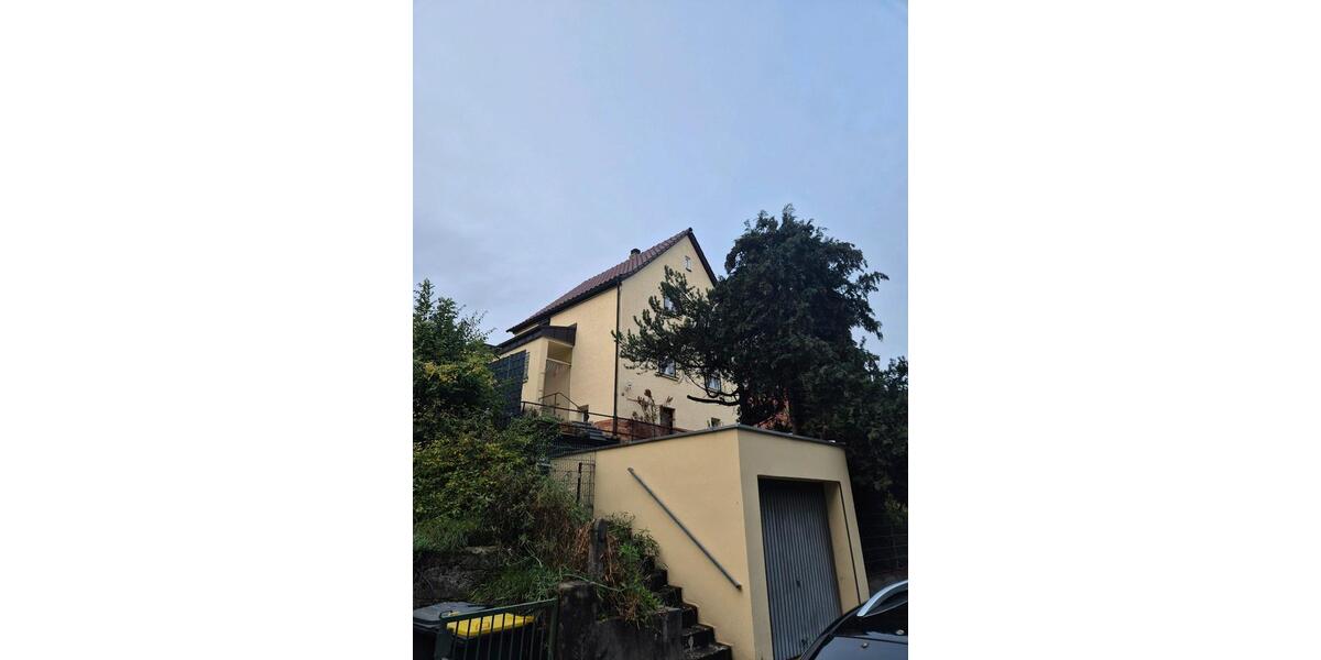 Ein Familienhaus Mit Möbliert -Garten+ Garage Provision Frei !!! 7 zimmer