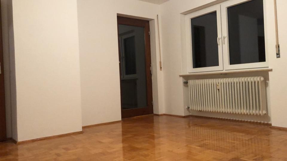 Dachgeschoßwohnung Uffenheim - 3 Zimmer, 120 m&sup2;, 950&euro; | Angebot:26553411