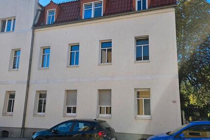 Wohnung Meerane - 3 Zimmer, 80 m&sup2;, 400&euro; | Angebot:27631882