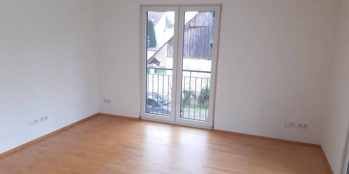 Etagenwohnung Immenstaad am Bodensee Immenstaad - 2 Zimmer, 61 m&sup2;, 1.100&euro; | Angebot:26189830