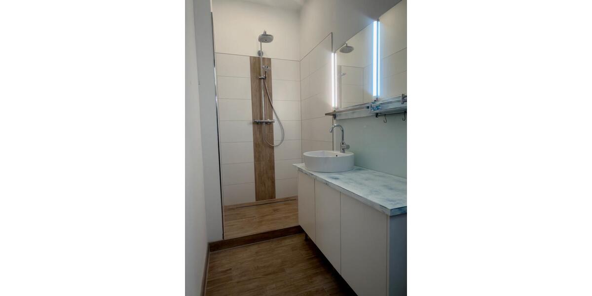 Etagenwohnung Bremen Blumenthal - 5 Zimmer, 140 m&sup2;, 1.350&euro; | Angebot:24827029