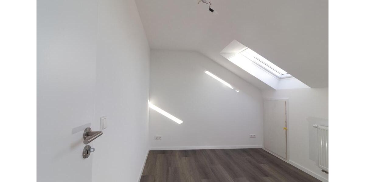 Dachgeschoßwohnung Waiblingen Beinstein - 3 Zimmer, 51 m&sup2;, 800&euro; | Angebot:25048702