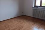 Etagenwohnung Kirchweidach - 3 Zimmer, 120 m&sup2;, 890&euro; | Angebot:24279205