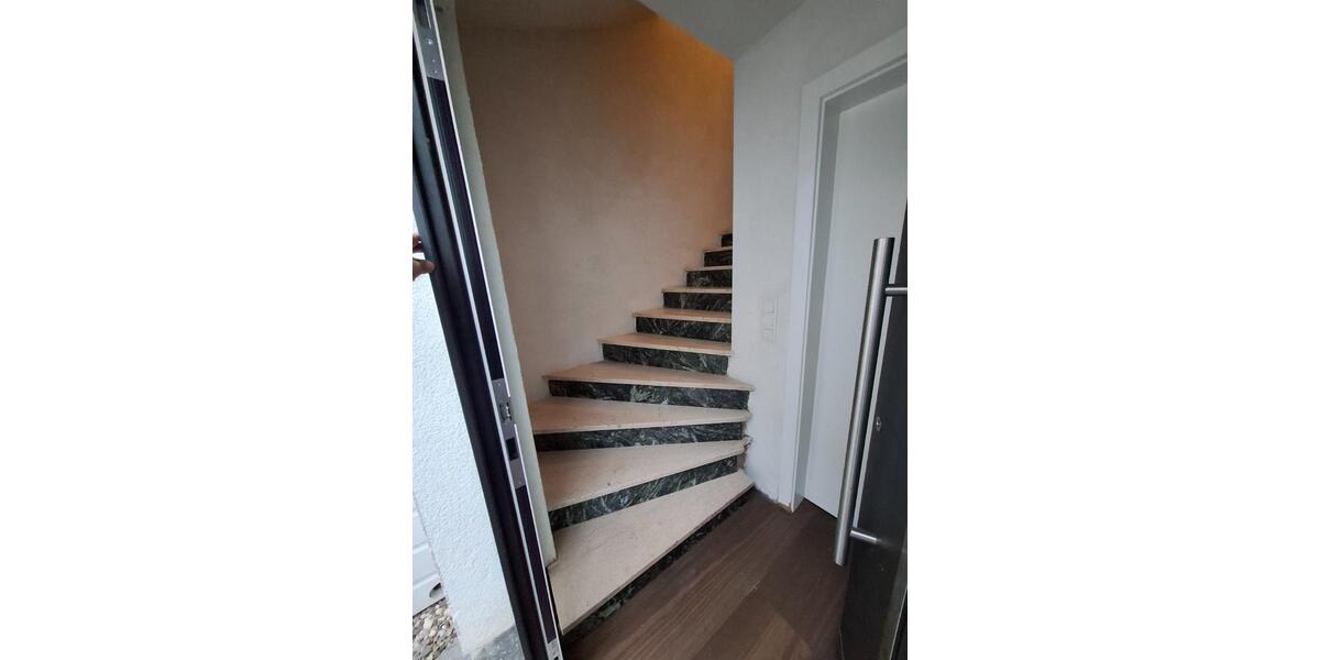 Maisonettenwohnung Pfungstadt - 4 Zimmer, 130 m&sup2;, 1.500&euro; | Angebot:24377862