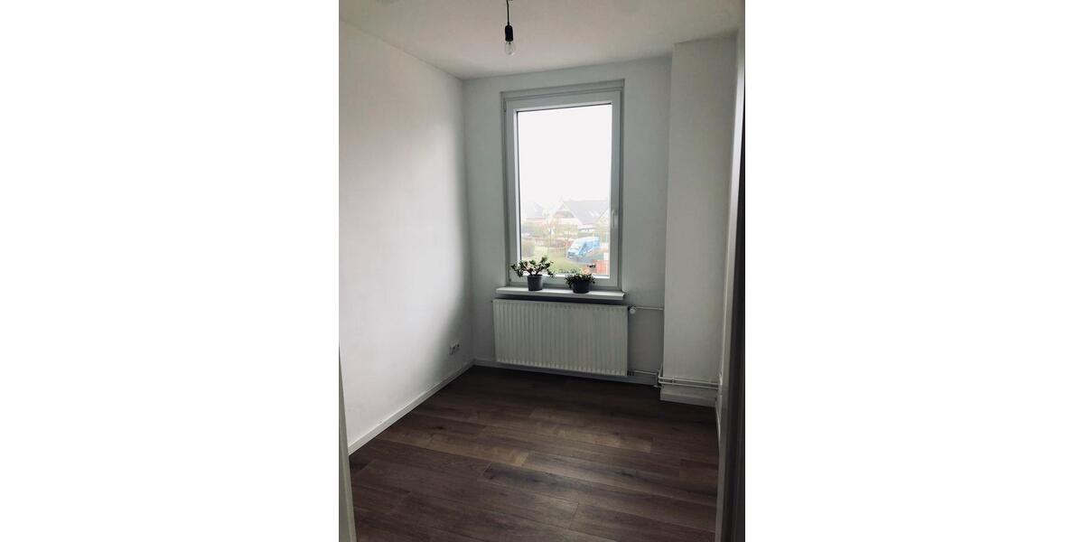 Doppelhaushälfte (112qm) zum 01.03.26 zu vermieten 4.5 zimmer