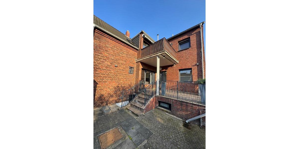 Einfamilienhaus Köln Chorweiler - 4 Zimmer, 110 m&sup2;, 1.800&euro; | Angebot:26682769