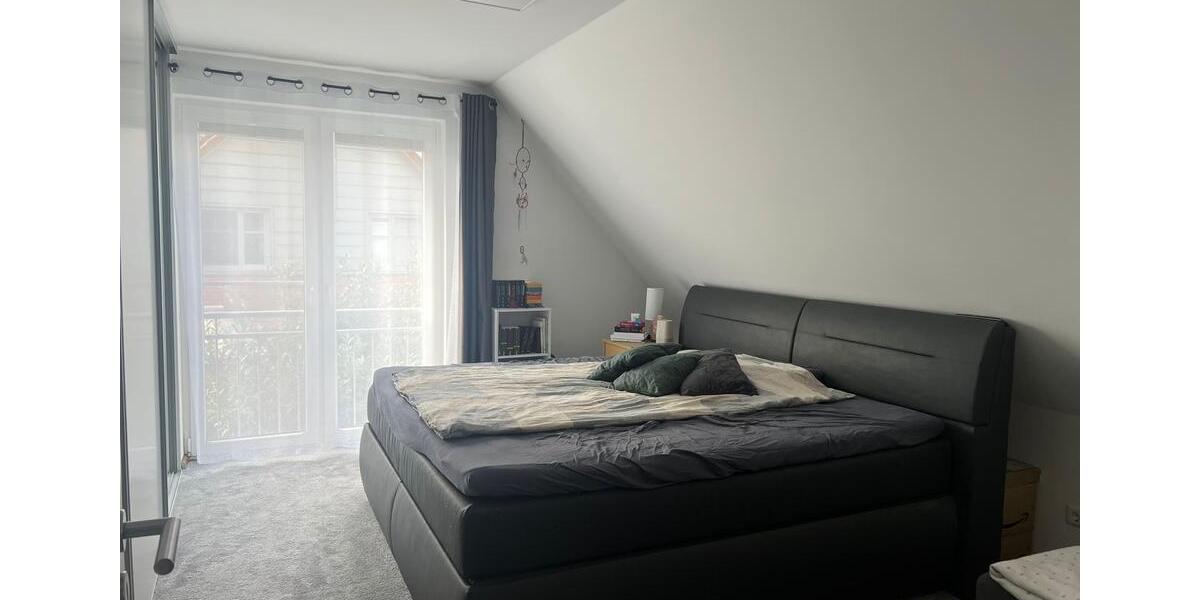 Villa Nienburg (Weser) - 7 Zimmer, 210 m&sup2;, 2.500&euro; | Angebot:25809946