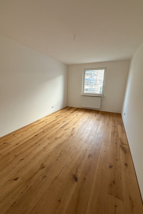 WG-Zimmer direkt an der FH Frankfurt Nordend 1 Jahr befristet