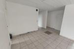 3- Zi. DG Wohnung mit 2 Balkonen und Garage