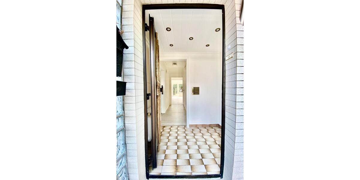 Reihenmittelhaus zur Miete mit Garten und Garage in Bothfeld 5 zimmer