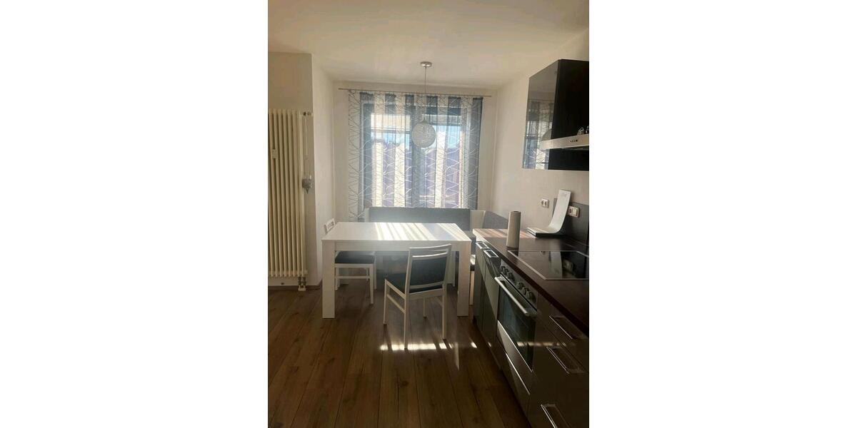 Etagenwohnung Mechernich - 2 Zimmer, 90 m&sup2;, 1.370&euro; | Angebot:24842520