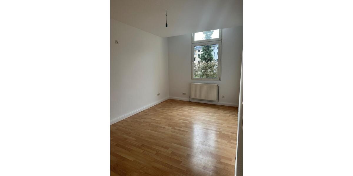 Etagenwohnung Wuppertal Elberfeld - 3 Zimmer, 75 m&sup2;, 710&euro; | Angebot:26478005