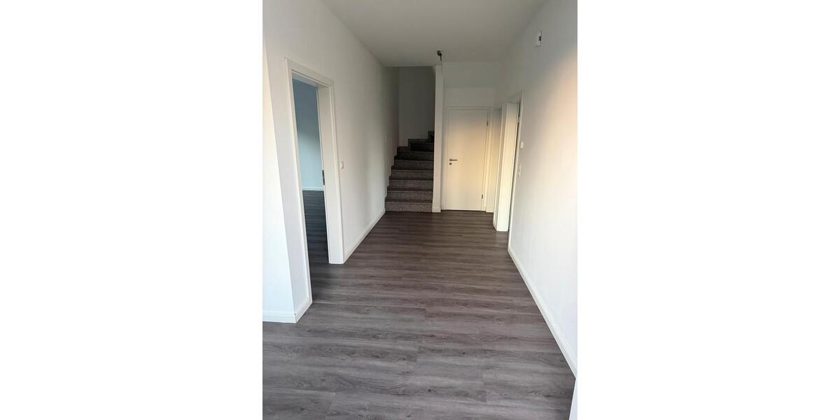 Etagenwohnung Dörpen - 4 Zimmer, 120 m&sup2;, 1.100&euro; | Angebot:25810497
