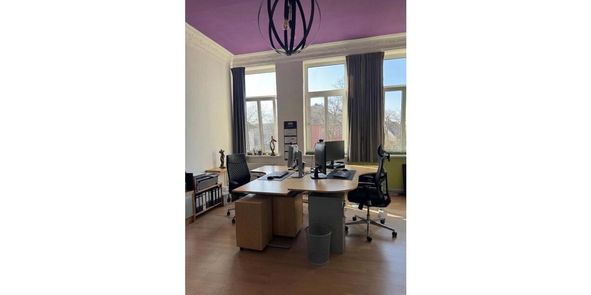 Etagenwohnung Nienburg (Weser) - 6 Zimmer, 186 m&sup2;, 1.400&euro; | Angebot:26058512