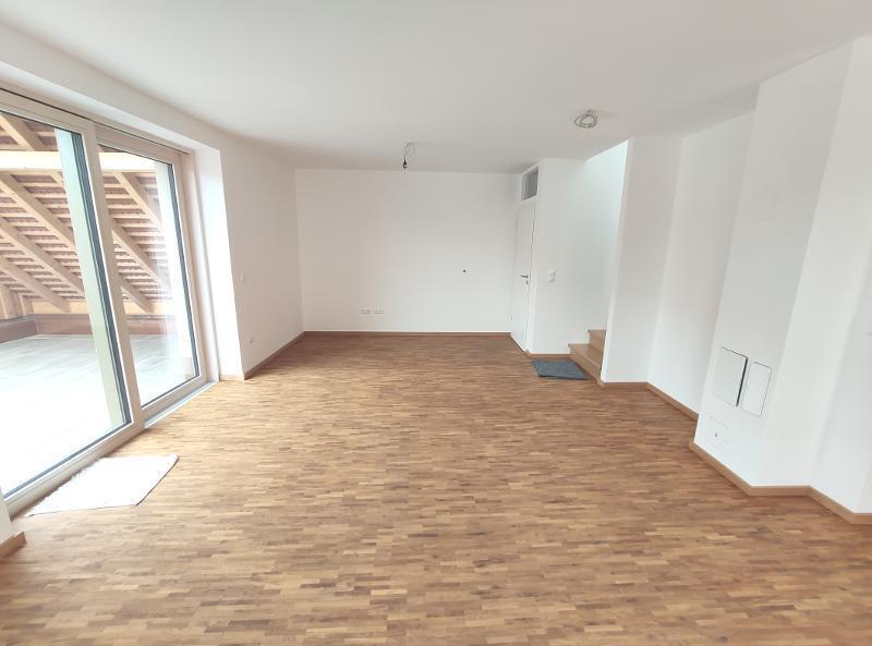 Hochwertig ausgestattetes Einfamilienhaus mit großer Terrasse und Garage
