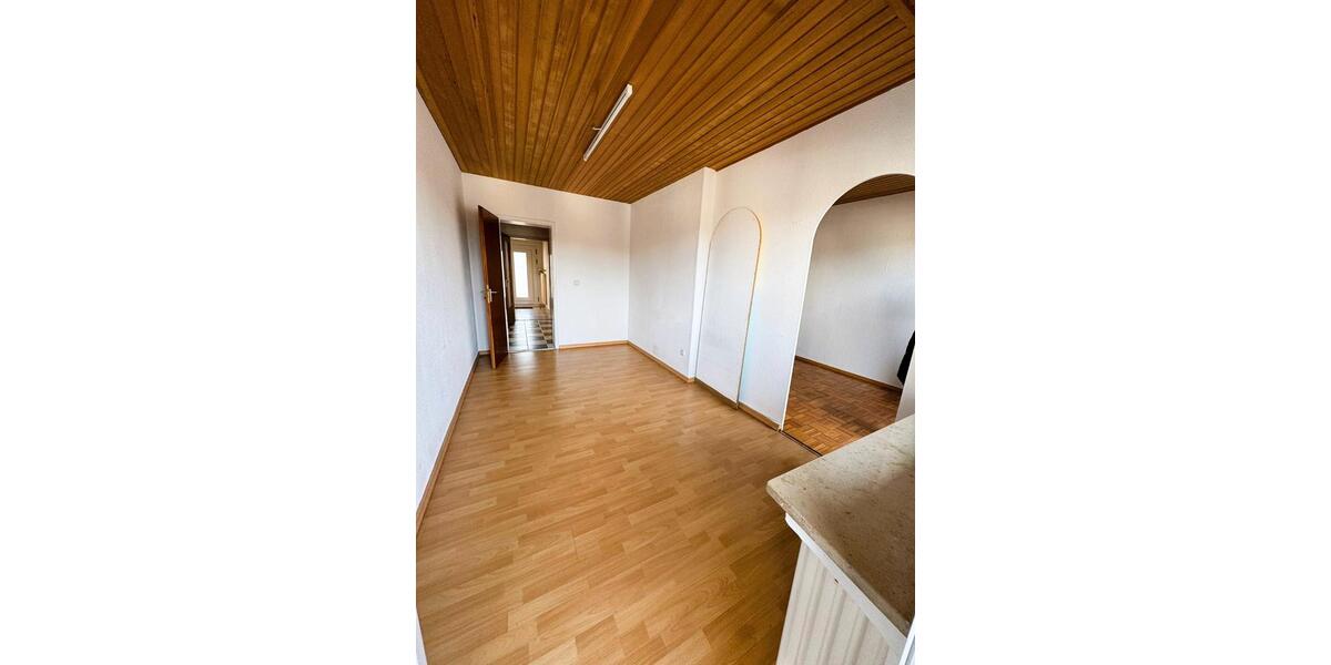 Maisonettenwohnung Maßbach - 5 Zimmer, 146 m&sup2;, 1.250&euro; | Angebot:25965571
