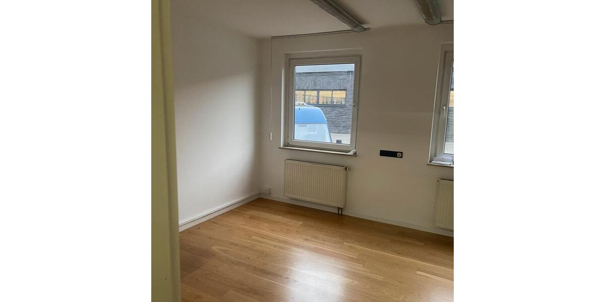 16 m² Büro in Wuppertal - All inklusive zimmer