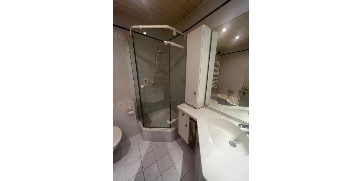 Etagenwohnung Frankfurt am Main Oberrad - 3 Zimmer, 81 m&sup2;, 1.420&euro; | Angebot:26634065