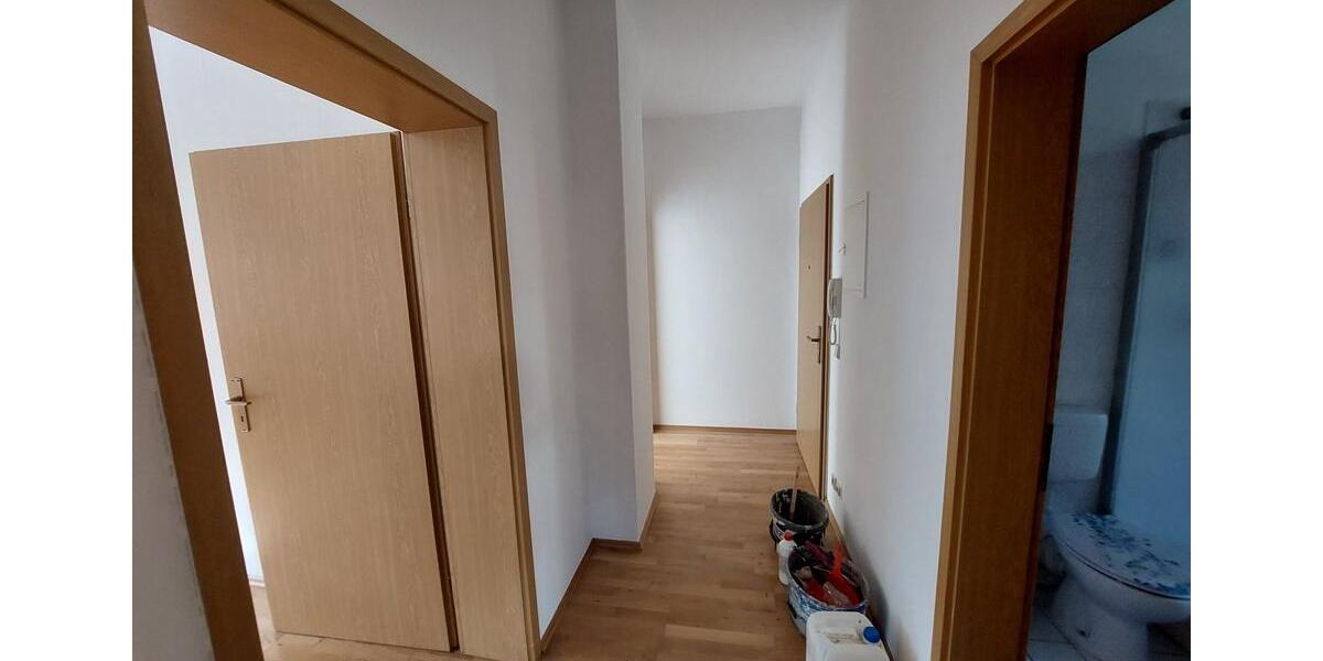 Hochparterre Döbeln - 1 Zimmer, 52 m&sup2;, 286&euro; | Angebot:25582035