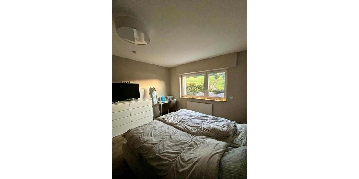 Etagenwohnung Erlenbach am Main - 4 Zimmer, 92 m&sup2;, 1.000&euro; | Angebot:24818033