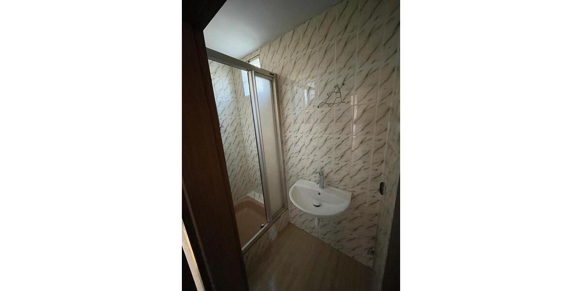 Einfamilienhaus Wolfhagen - 5 Zimmer, 115 m&sup2;, 1.000&euro; | Angebot:23333711