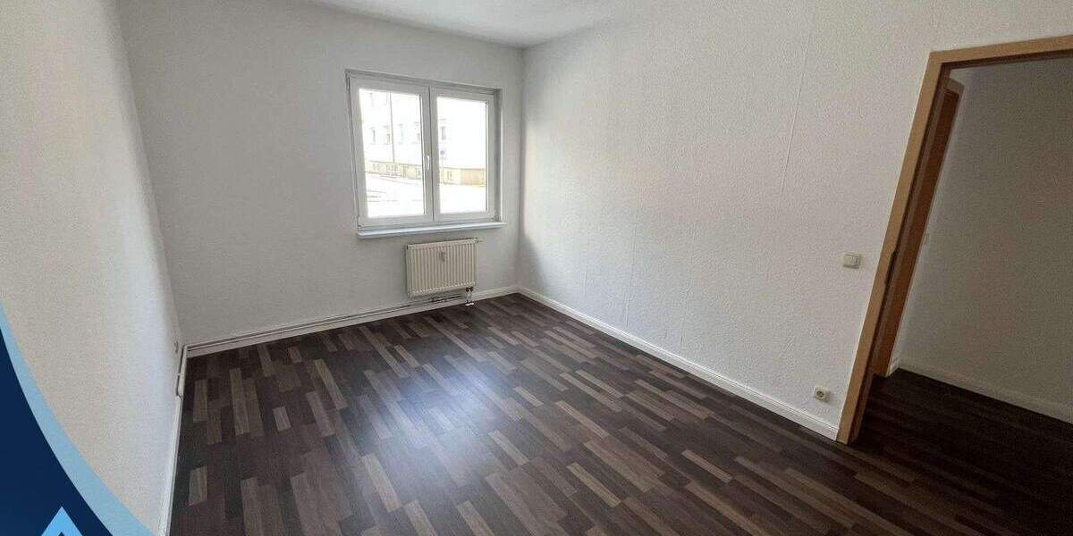 frisch renovierte EG 2 Raumwohnung 2 zimmer