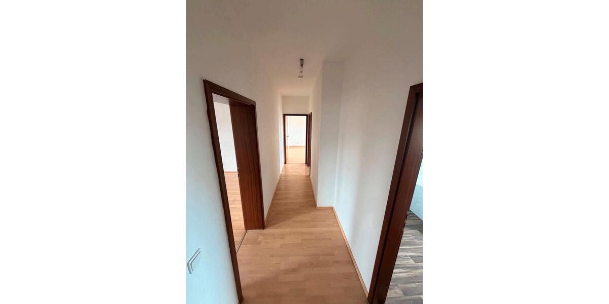 Etagenwohnung Magdeburg Lemsdorf - 3 Zimmer, 86 m&sup2;, 420&euro; | Angebot:26293105