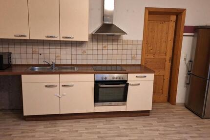 Wohnung Kröning - 5 Zimmer, 90 m&sup2;, 300&euro; | Angebot:24445502