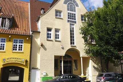 Wohnung zum Mieten in Flensburg 1.500 € 300 m² 4 zimmer