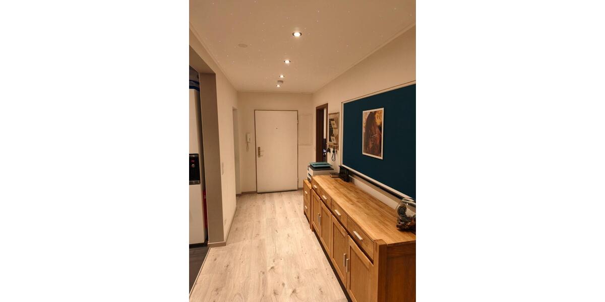 Etagenwohnung Butzbach - 3 Zimmer, 85 m&sup2;, 1.200&euro; | Angebot:26533059