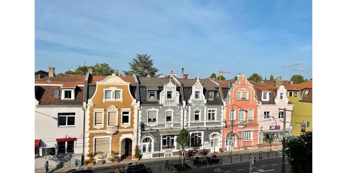 Dachgeschoßwohnung Frankfurt am Main Ginnheim - 3 Zimmer, 80 m&sup2;, 1.850&euro; | Angebot:24813641