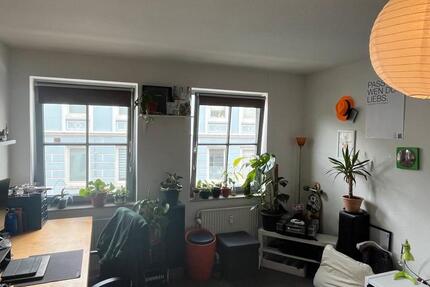 WG-Zimmer 340€ Warm Nur Studenten