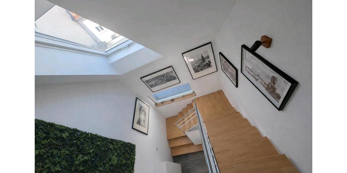 Einfamilienhaus Walldorf - 4.5 Zimmer, 183 m&sup2;, 2.250&euro; | Angebot:25445635