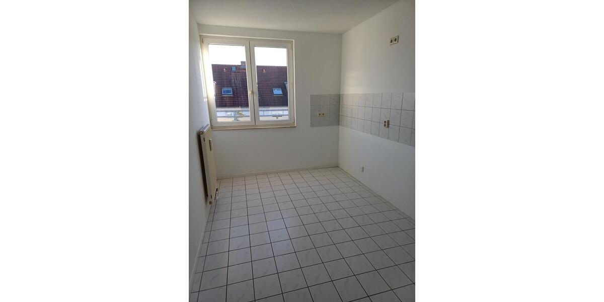 Dachgeschoßwohnung Coswig (Anhalt) - 2 Zimmer, 62 m&sup2;, 360&euro; | Angebot:25379587