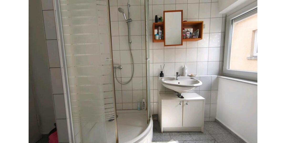 Wohnen auf Zeit Reutlingen Reutlingen (Kernstadt) - 15 Zimmer, 60 m&sup2;, 480&euro; | Angebot:25957648