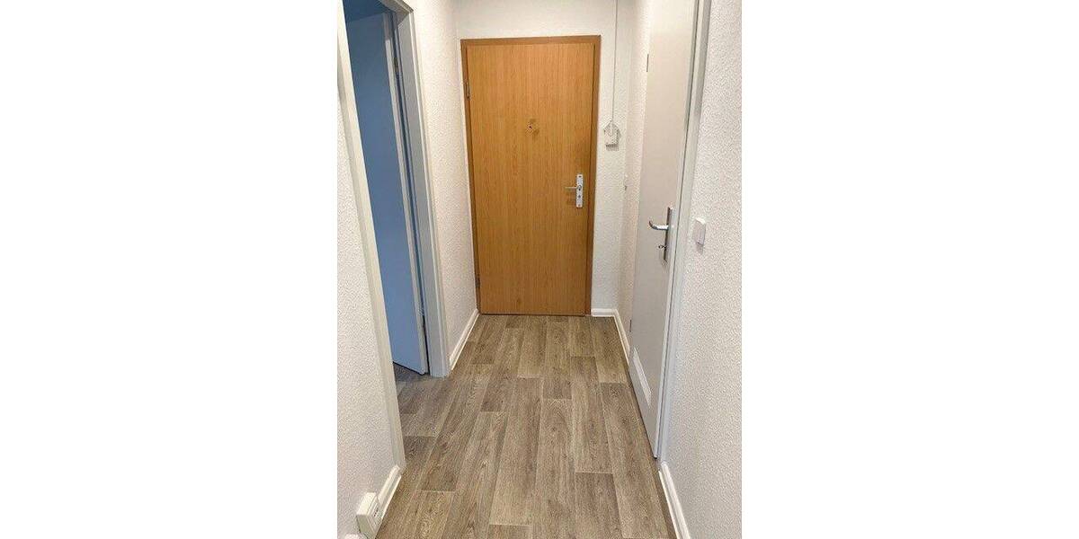 Etagenwohnung Schwerin Mueßer Holz - 4 Zimmer, 83 m&sup2;, 530&euro; | Angebot:26841861