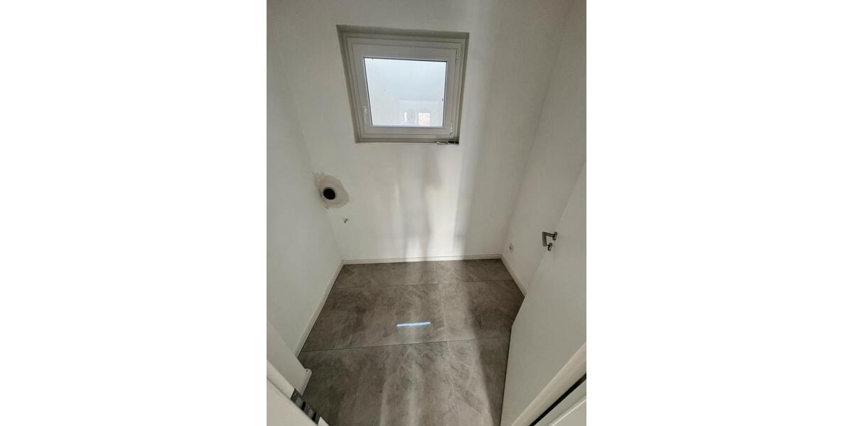 Erdgeschoßwohnung Schernfeld Birkhof - 2 Zimmer, 70 m&sup2;, 900&euro; | Angebot:24564413